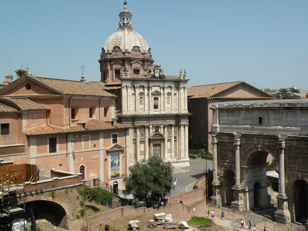  un aperçu du forum romain
